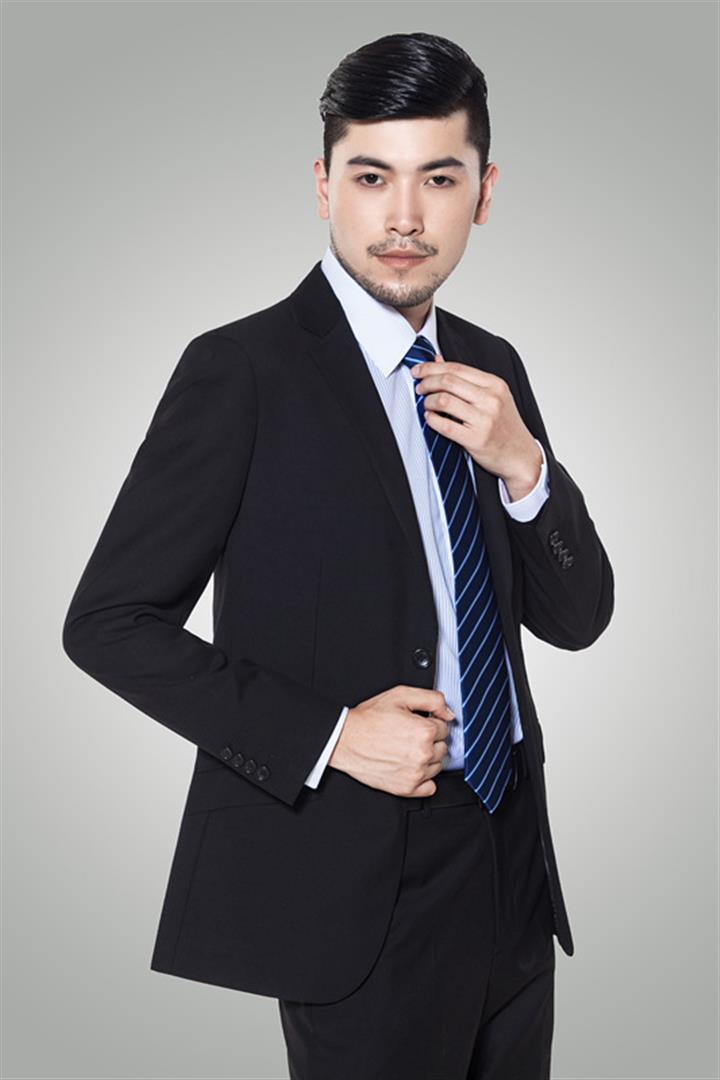 杨兴珍 创始人 & 执行董事